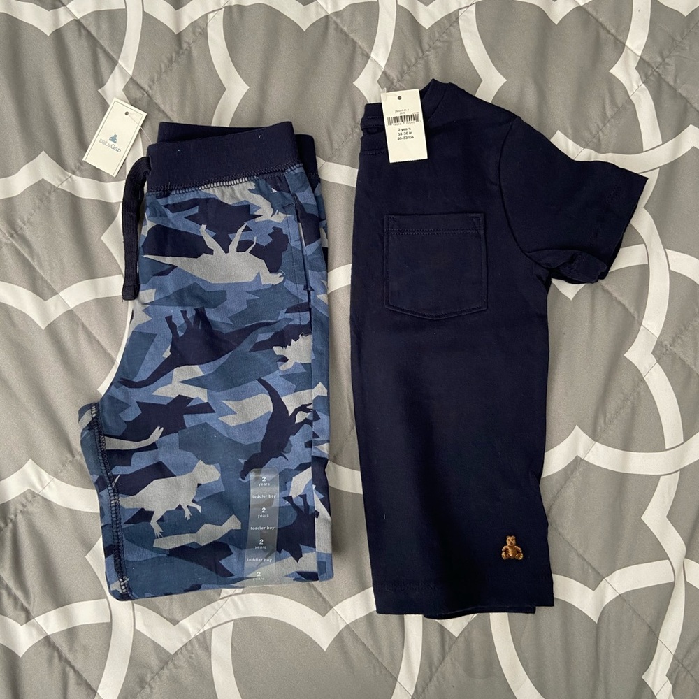 Baby Gap 2T Shirt and Pants Set